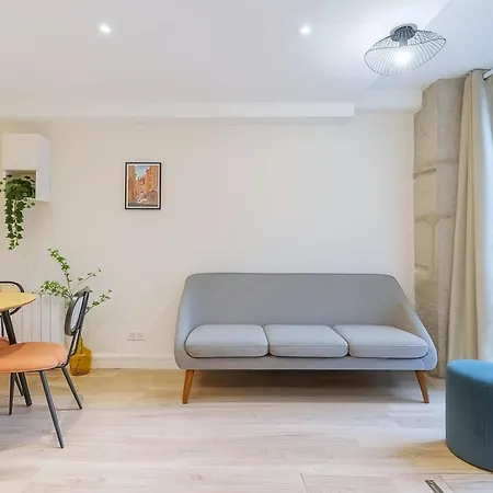 Modern And Warm Duplex Daire *